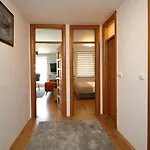 Apartman Franca A2-parking Garage