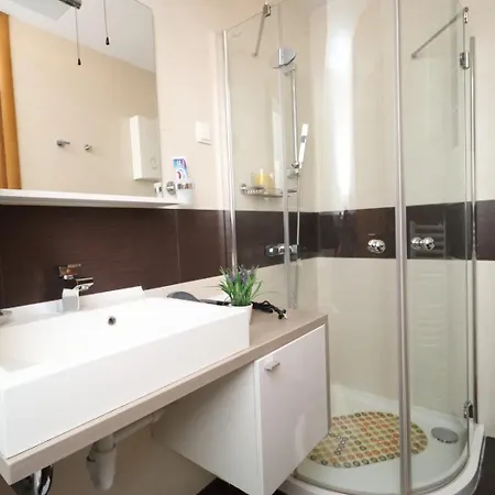 Franca A2-parking Garage Apartmán Sarajevo