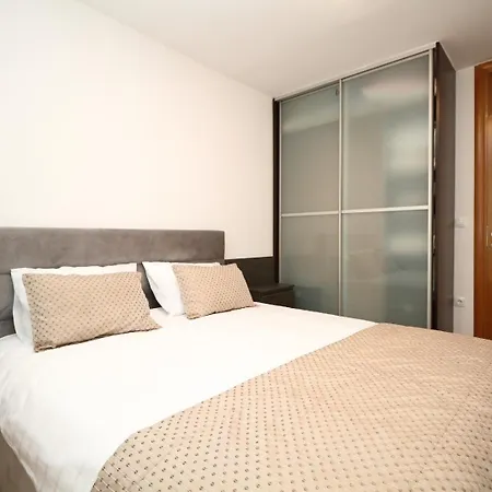 Franca A2-parking Garage