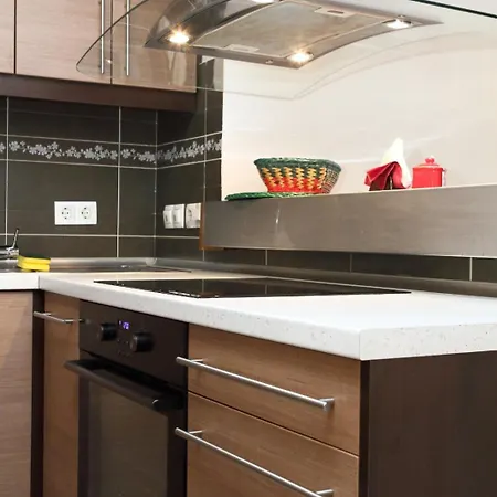 Franca A2-parking Garage شقة